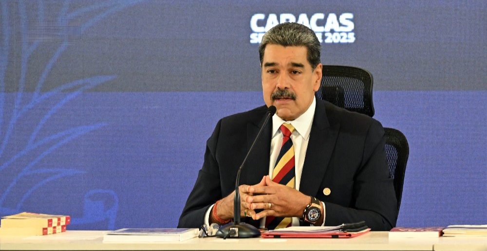 Maduro denuncia amenaza militar de EE.UU. y la compara con la crisis de los misiles en Cuba