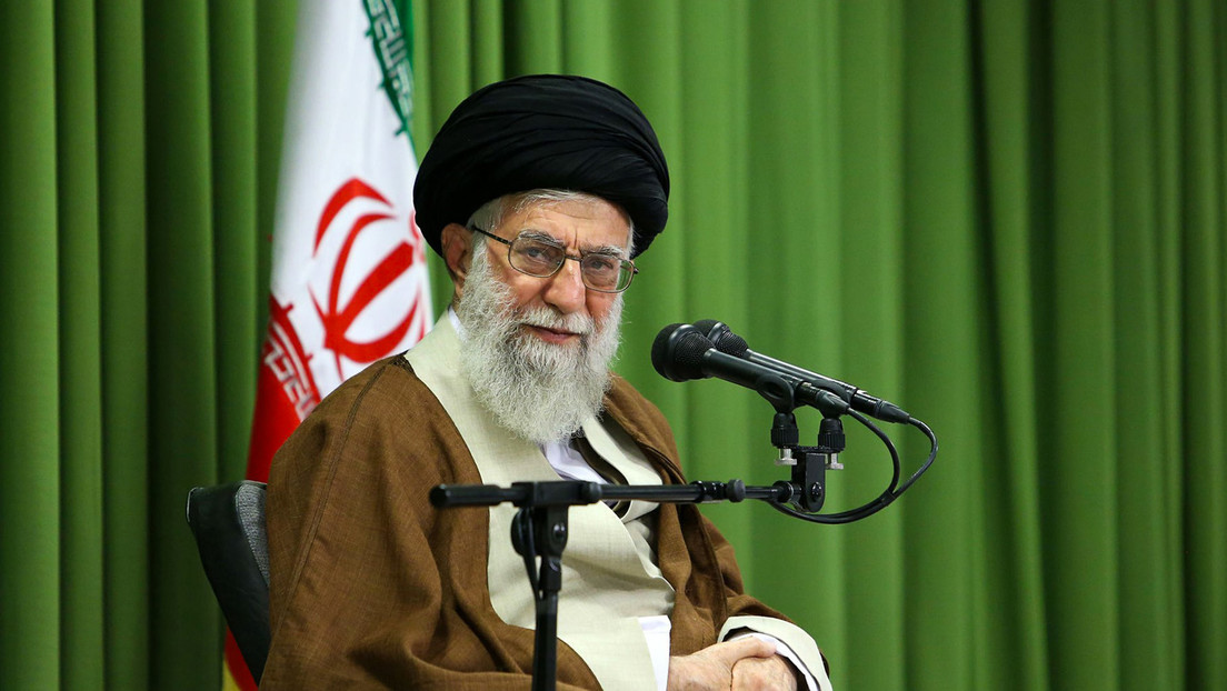Líder supremo de Irán advierte a EE.UU. de