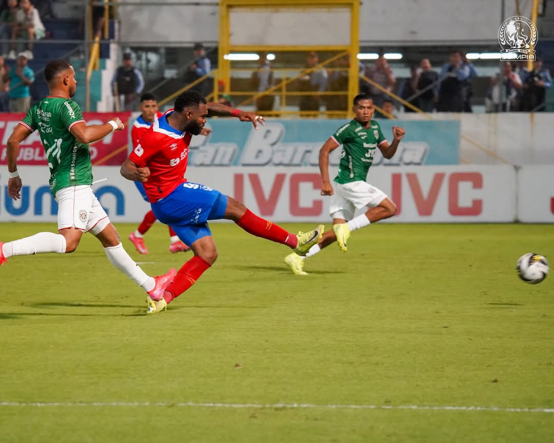 Olimpia vence 2-1 a Marathón y recupera el liderato del Clausura, igualando en puntos con Real España