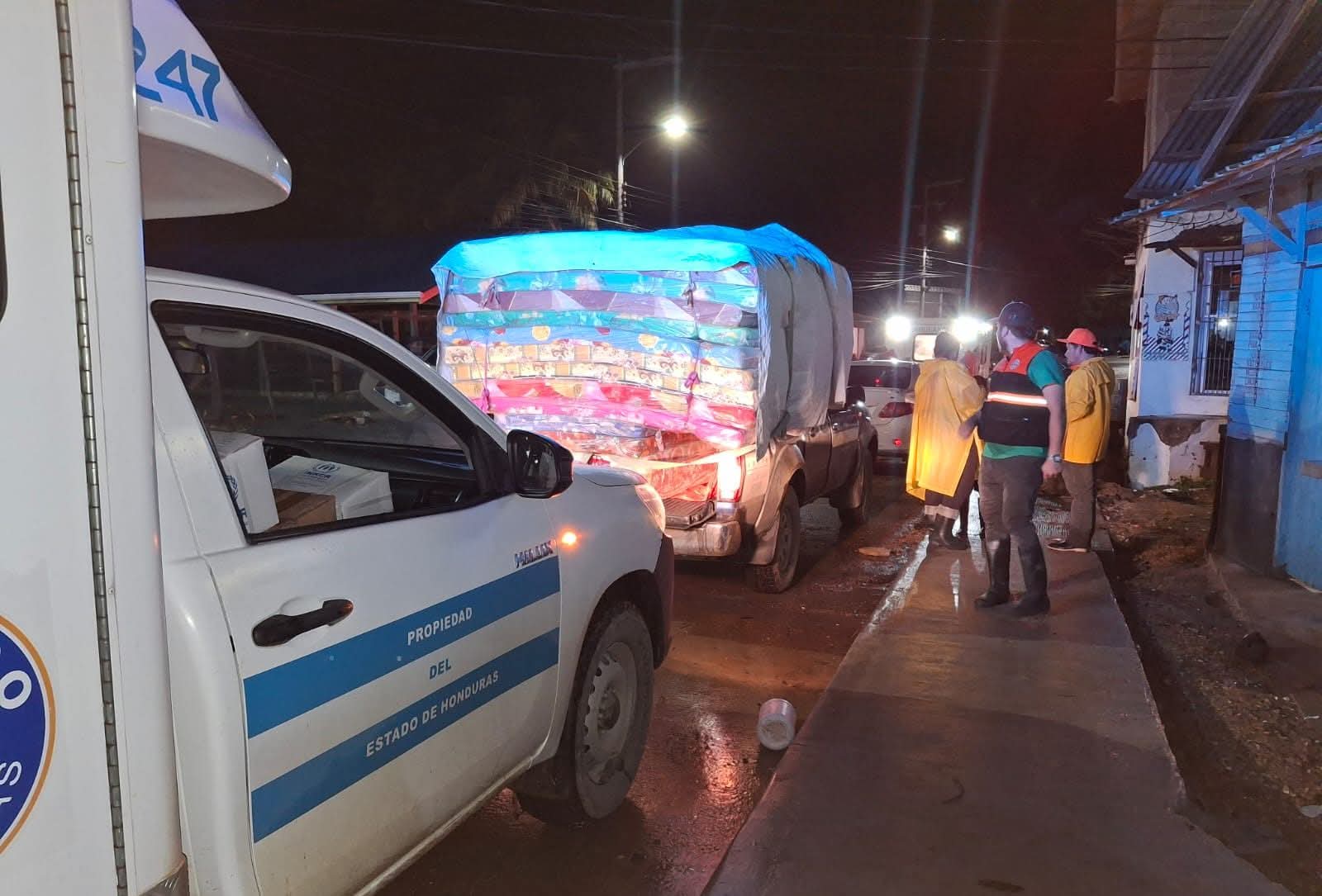 COPECO refuerza asistencia humanitaria tras lluvias y frente fr&iacute;o en la zona...