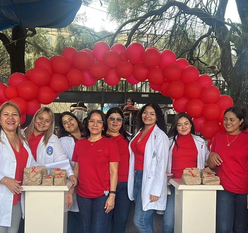 IHSS desarrolla Feria de Salud en conmemoración al Día Mundial del VIH