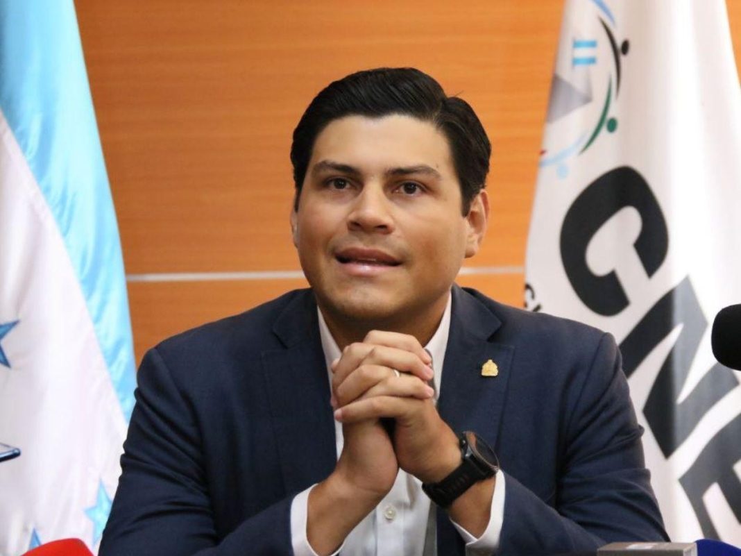 Consejero Marlon Ochoa &iquest;Por qu&eacute; las consejeras no aceptan revisar las urnas impugnadas a nivel presidencial?