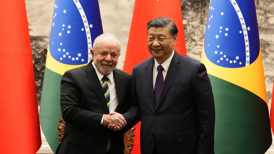 Lula y Xi Jinping se reúnen en Brasil para suscribir acuerdos agrícolas, comerciales, tecnológico...