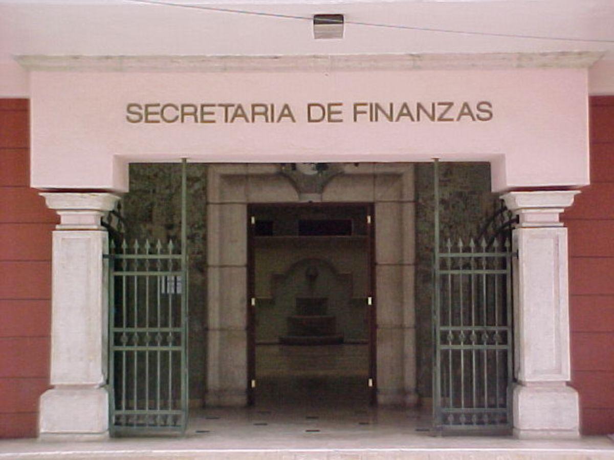 Secretaría de Finanzas destina L300 millones a BANADESA para fortalecer el crédito agrícola 