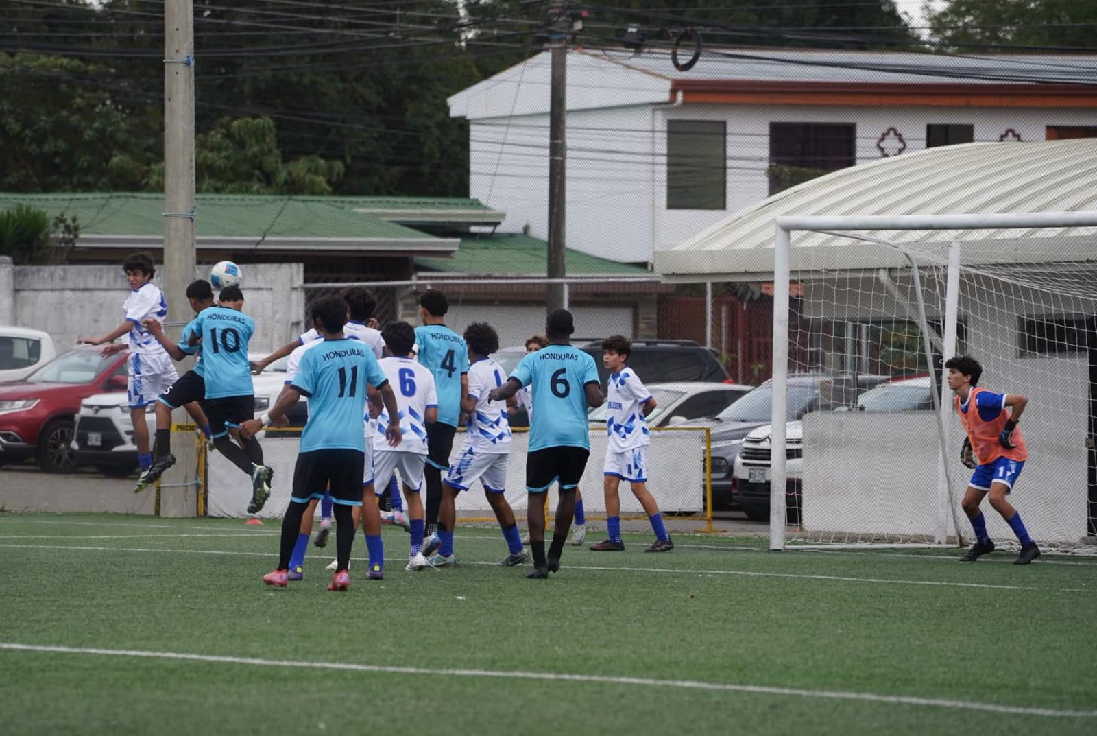 Honduras derrotó 3-0 a la selección Sub-14 de El Salvador en los IX Juegos CODICADER