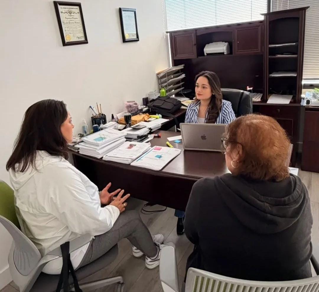 Consulado General de Honduras en Los Ángeles y Colegio Comunitario de Long Beach buscan oportunidad...