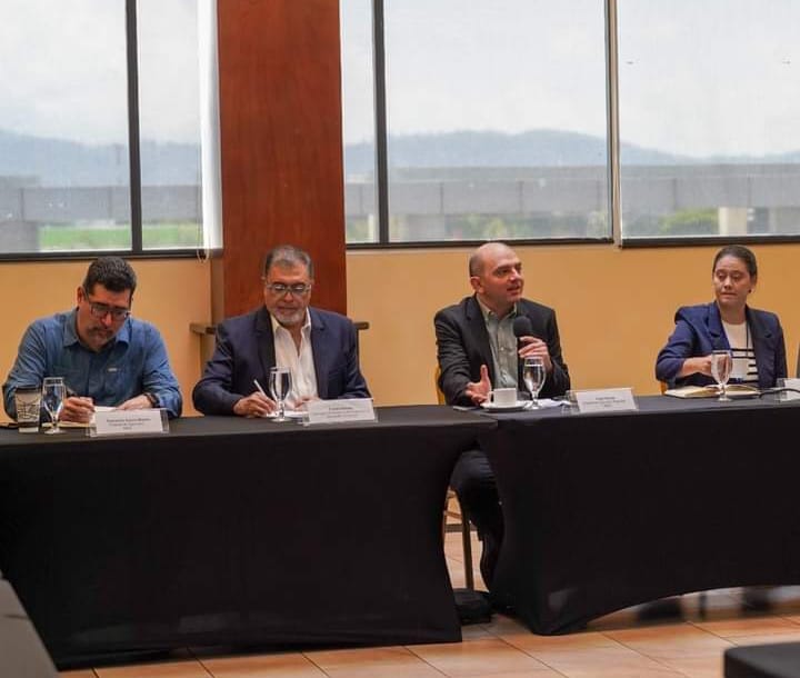 Ministro, Fredis Cerrato, se reunió con el sector privado en la ciudad industrial de San Pedro Sula