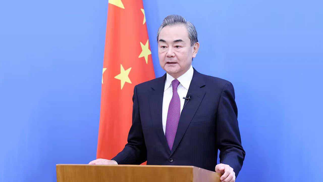 Planificar juntos para el desarrollo y la revitalización, construir juntos la comunidad de futuro compartido China-América Latina y el Caribe