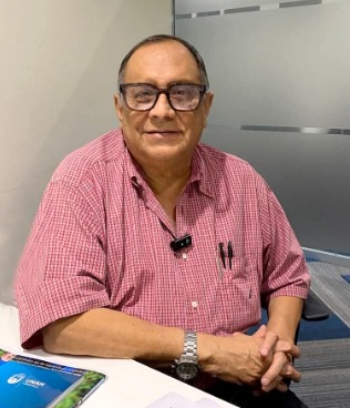 EL BIPARTIDISMO NO MERECE QUE OBTENGA EL PODER GENERAL DE LA REPÚBLICA, RIXI MONCADA