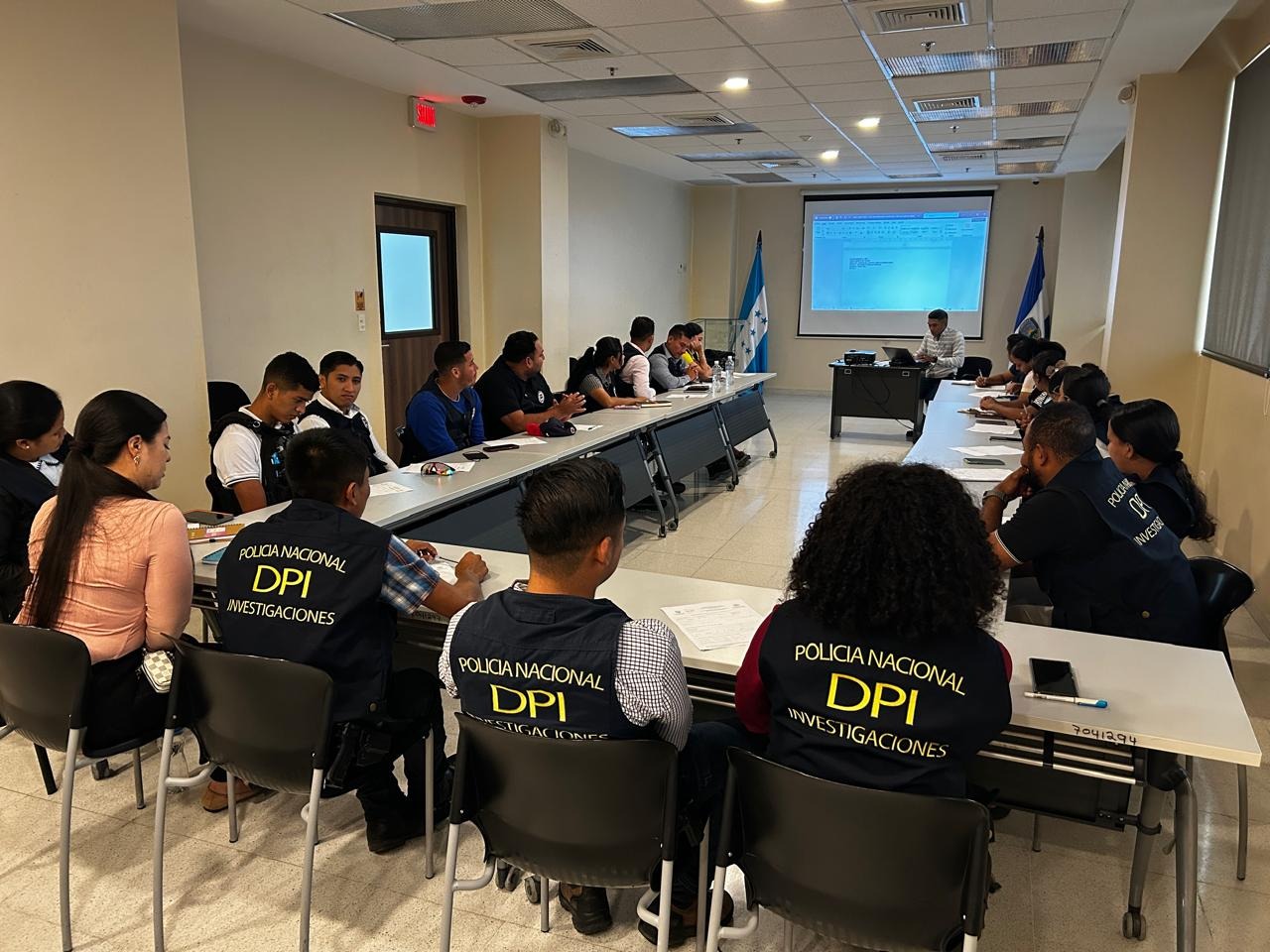 DPI fortalece su trabajo en materia de investigación  criminal en el Valle de Sula